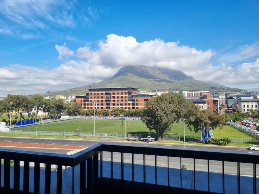 To Let 2 Bedroom Property for Rent in Observatory Western Cape